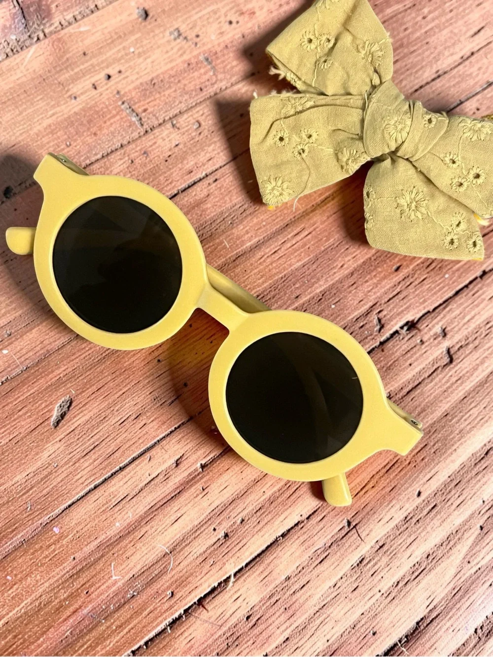 Toddler Mustard Yellow Embroidered Bow Headband & Round Retro Sunglasses Set